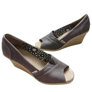 Toms Peep Toe Gray Espadrille Wedges